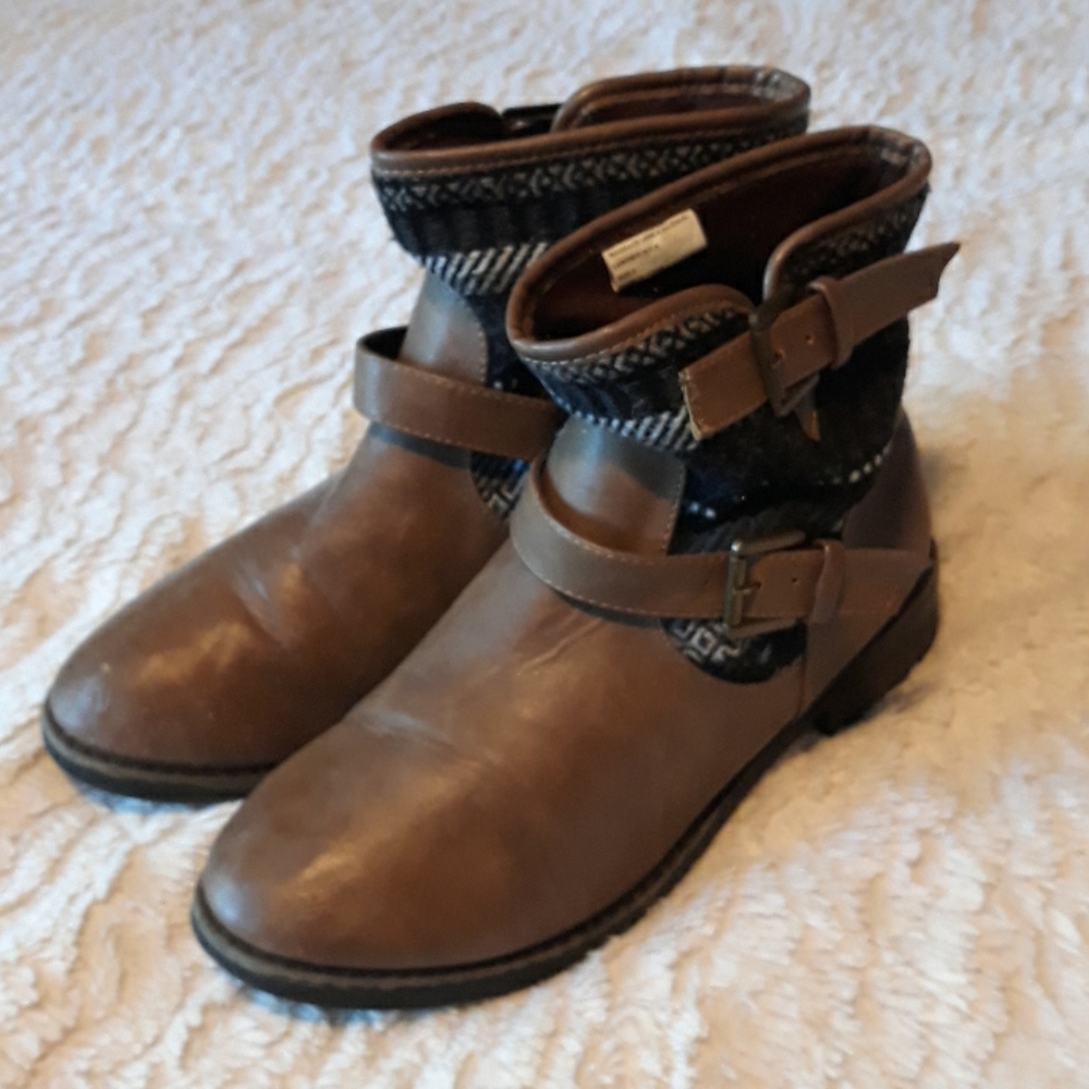 Size 8 boots